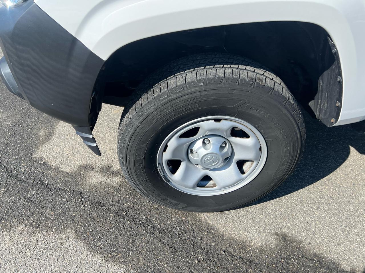 Toyota Tacoma 2WD SR5 Access Cab 6' Bed I4 AT (Natl) 2020