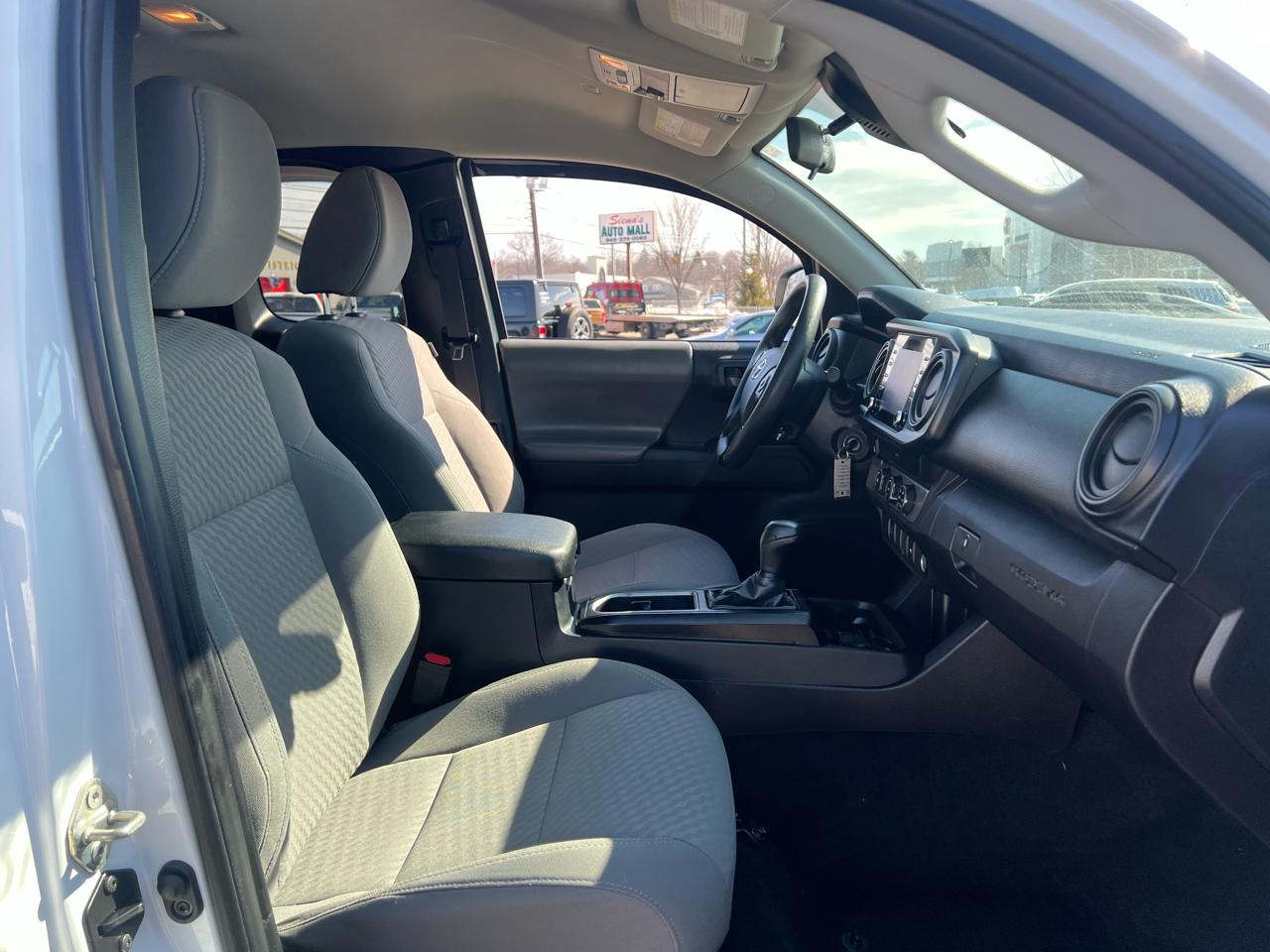 Toyota Tacoma 2WD SR5 Access Cab 6' Bed I4 AT (Natl) 2020