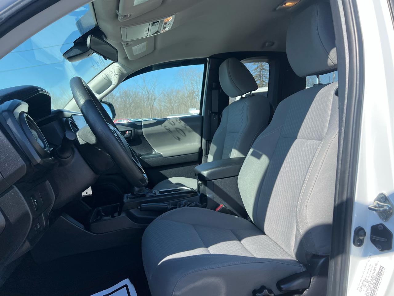 Toyota Tacoma 2WD SR5 Access Cab 6' Bed I4 AT (Natl) 2020