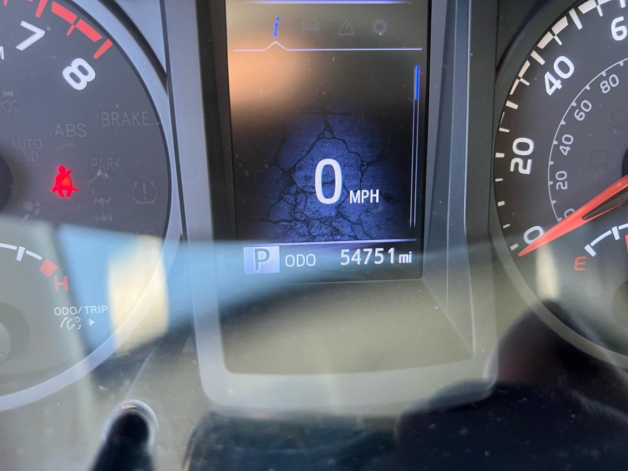 Toyota Tacoma 2WD SR5 Access Cab 6' Bed I4 AT (Natl) 2020