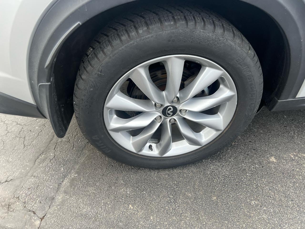 Infiniti QX50 PURE AWD 2021