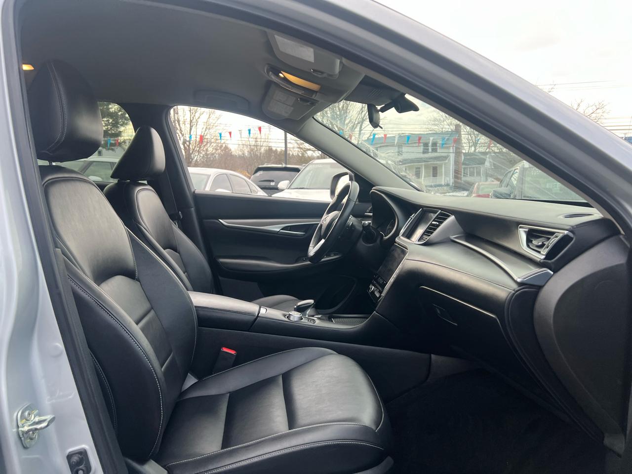 Infiniti QX50 PURE AWD 2021