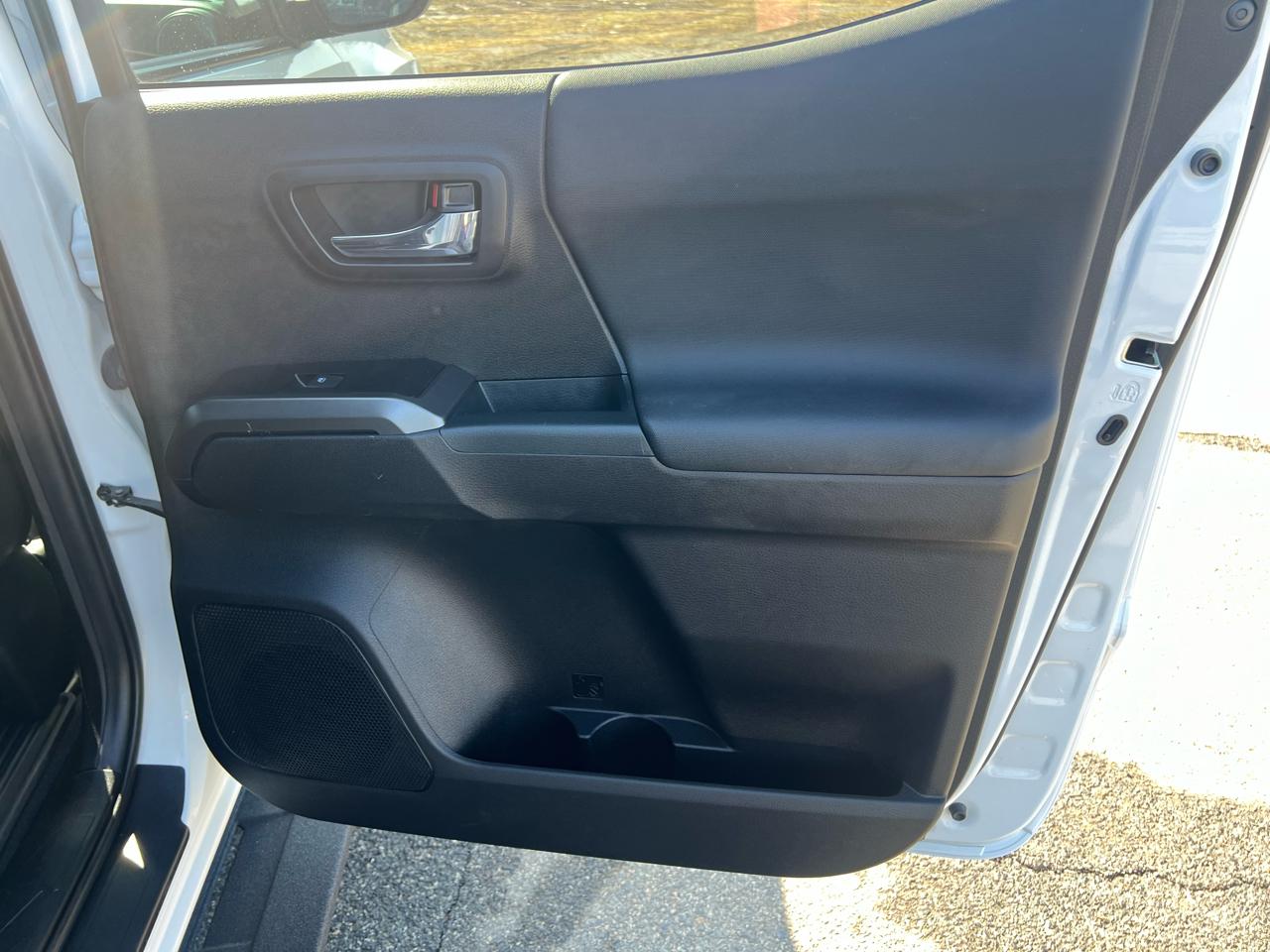 Toyota Tacoma 4WD TRD Sport Double Cab 5' Bed V6 AT (Natl) 2021