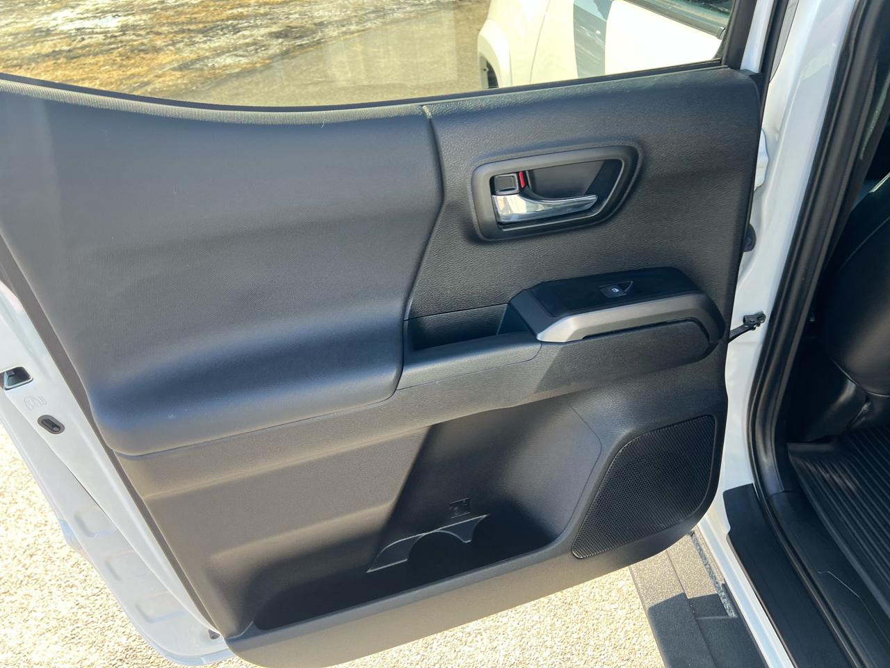 Toyota Tacoma 4WD TRD Sport Double Cab 5' Bed V6 AT (Natl) 2021