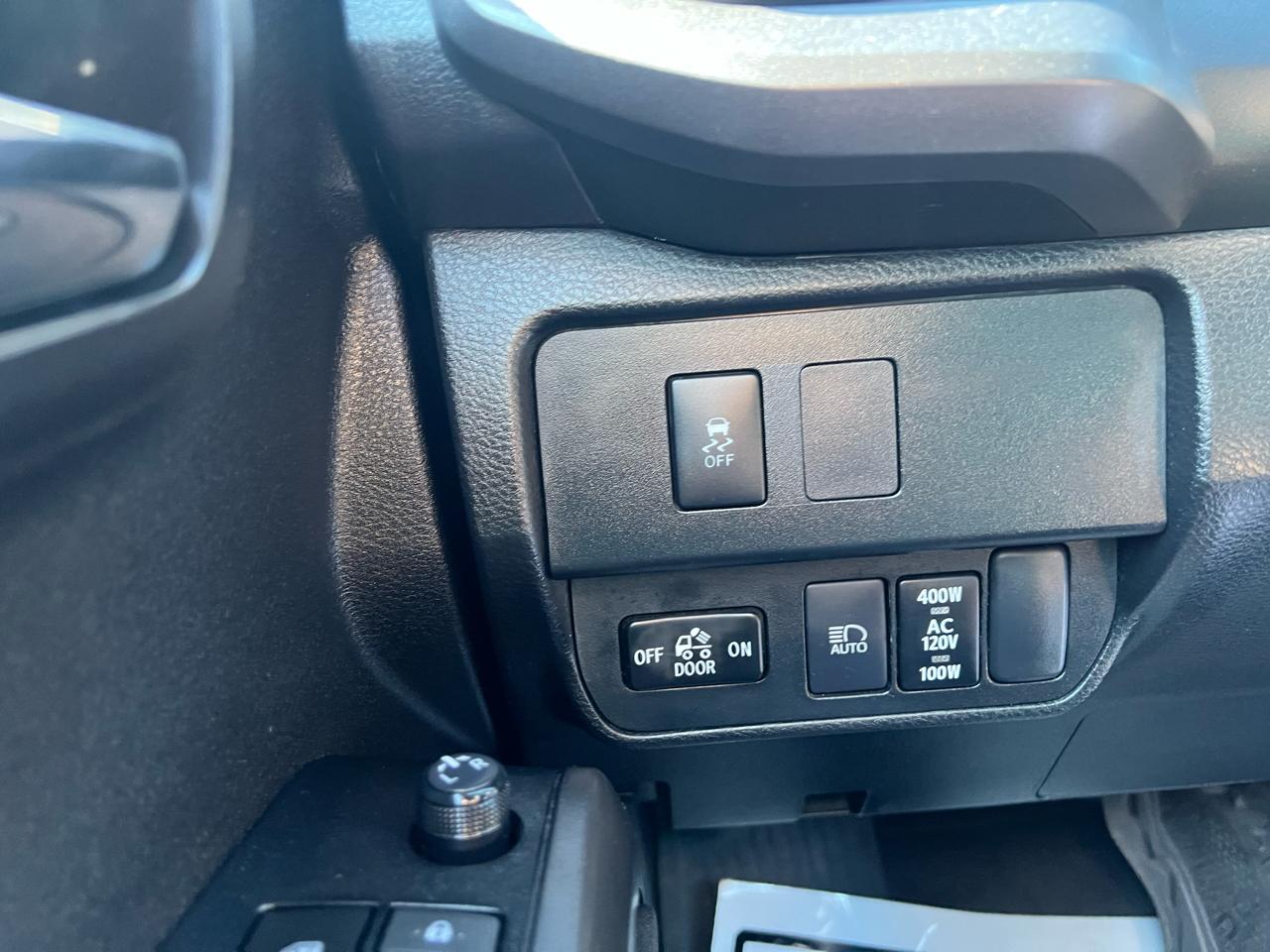 Toyota Tacoma 4WD TRD Sport Double Cab 5' Bed V6 AT (Natl) 2021