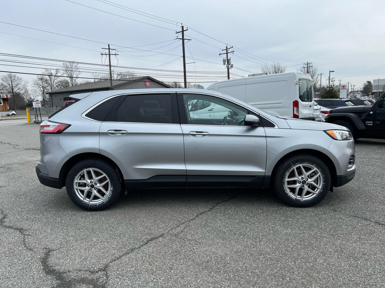 Ford Edge SEL AWD 2023