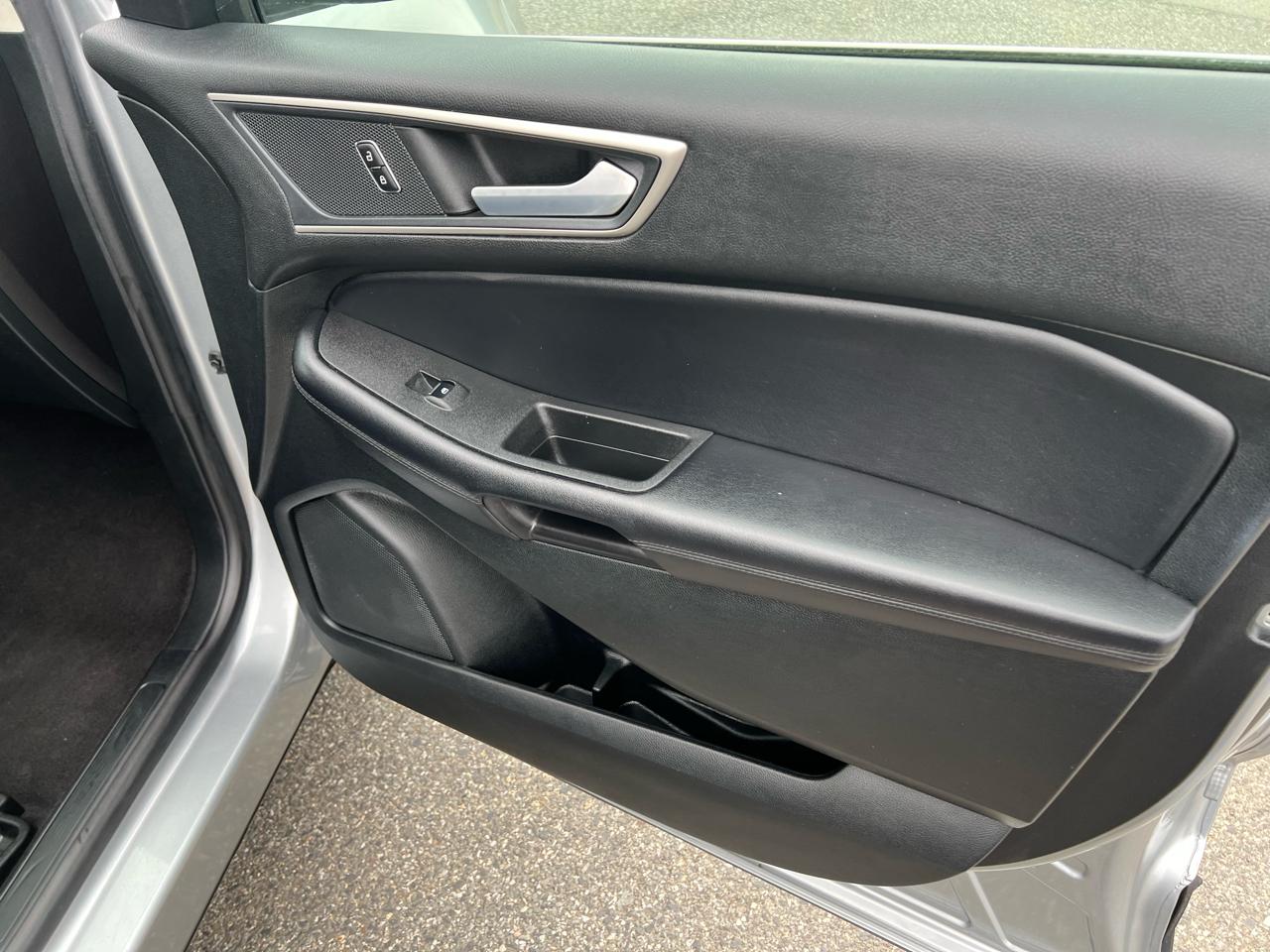 Ford Edge SEL AWD 2023