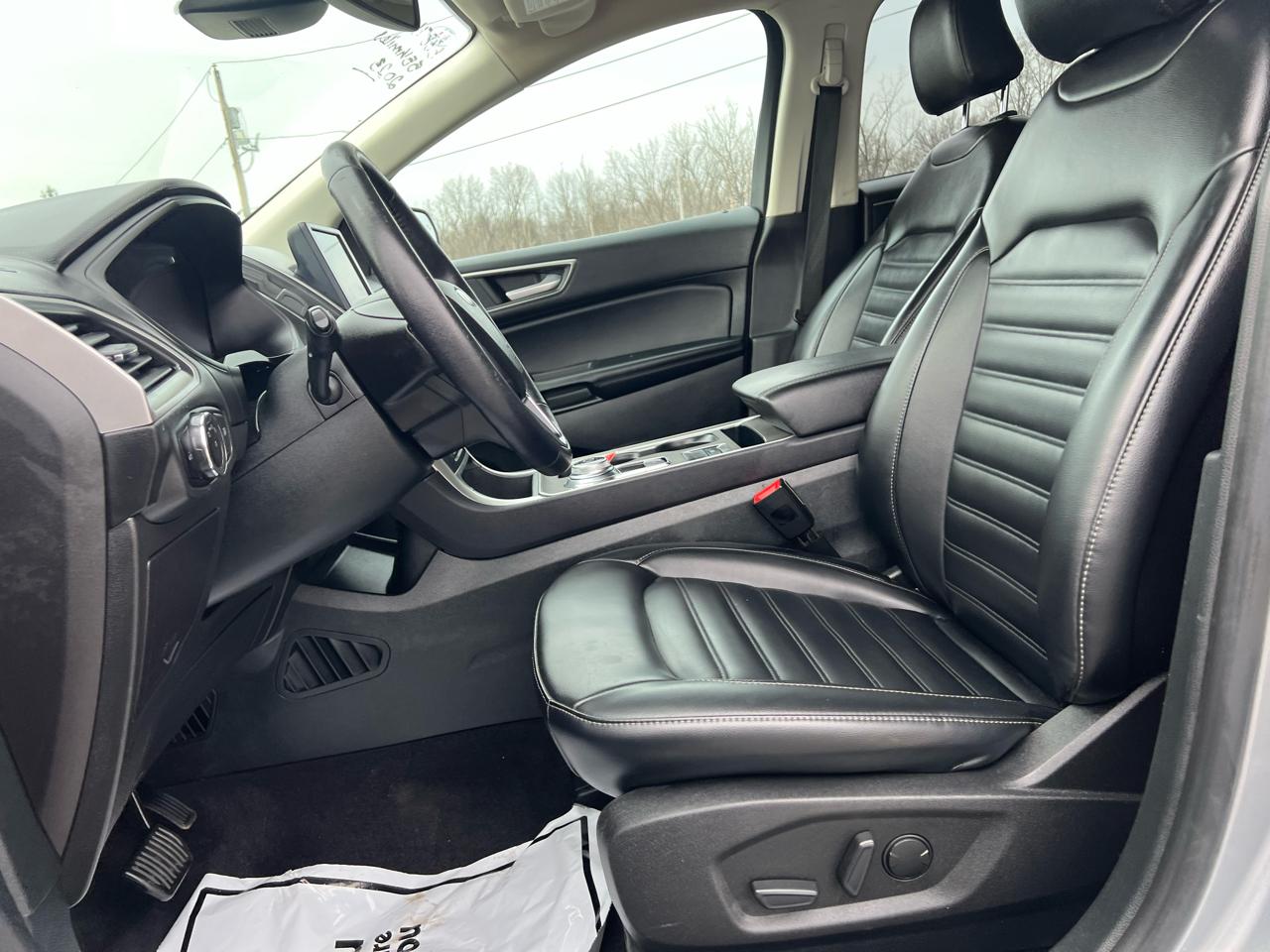 Ford Edge SEL AWD 2023