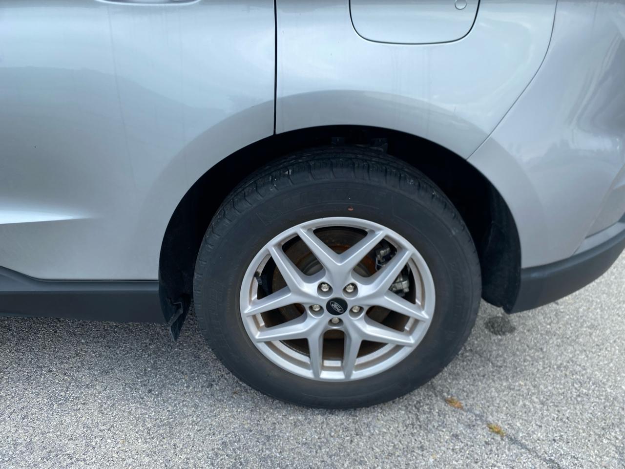 Ford Edge SEL AWD 2023