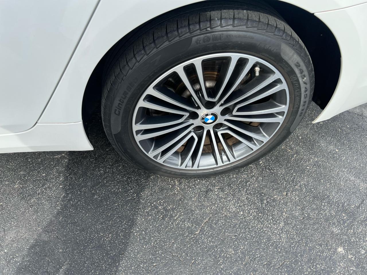 BMW 5 Series 540i xDrive Sedan 2020