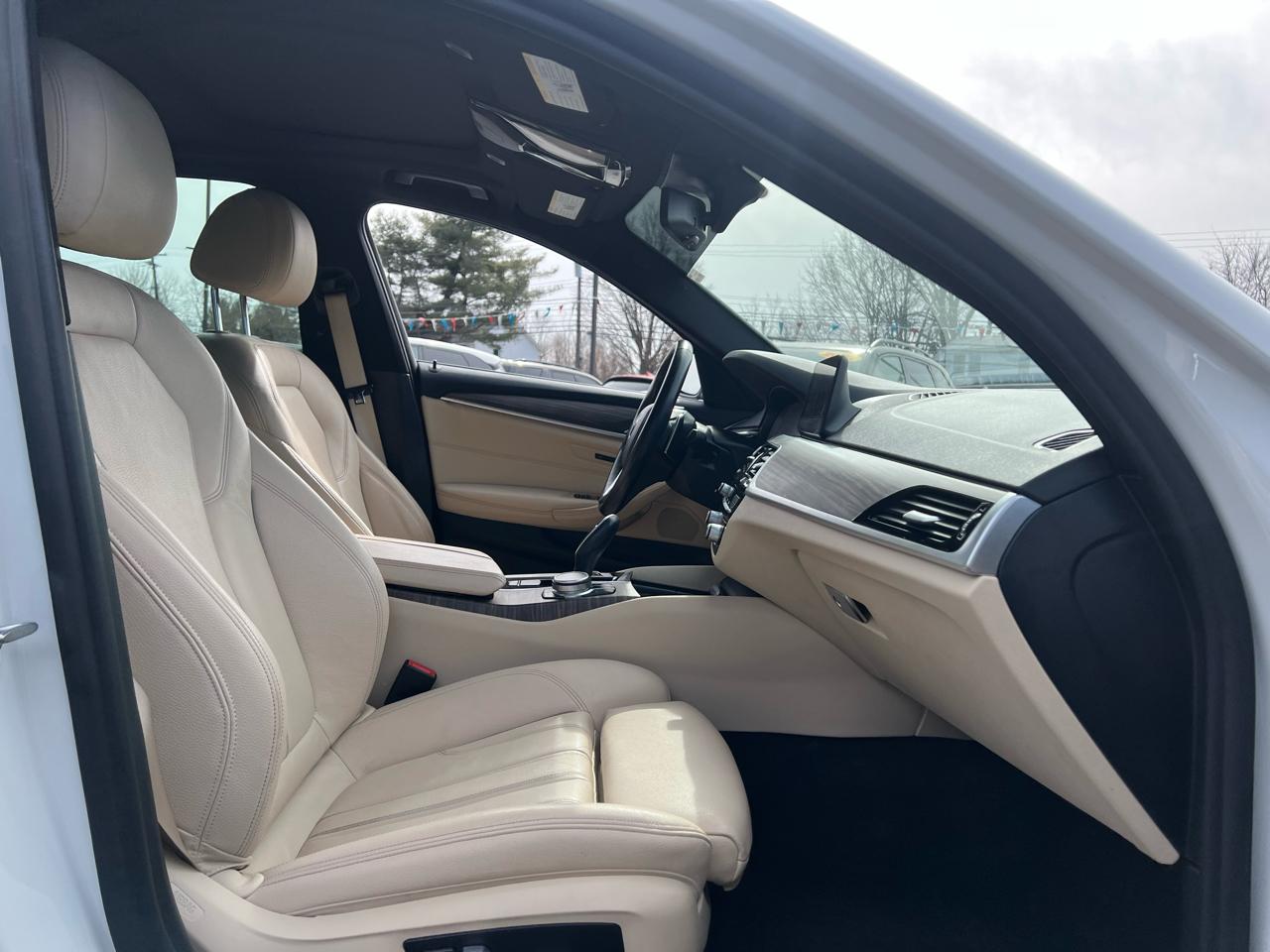 BMW 5 Series 540i xDrive Sedan 2020