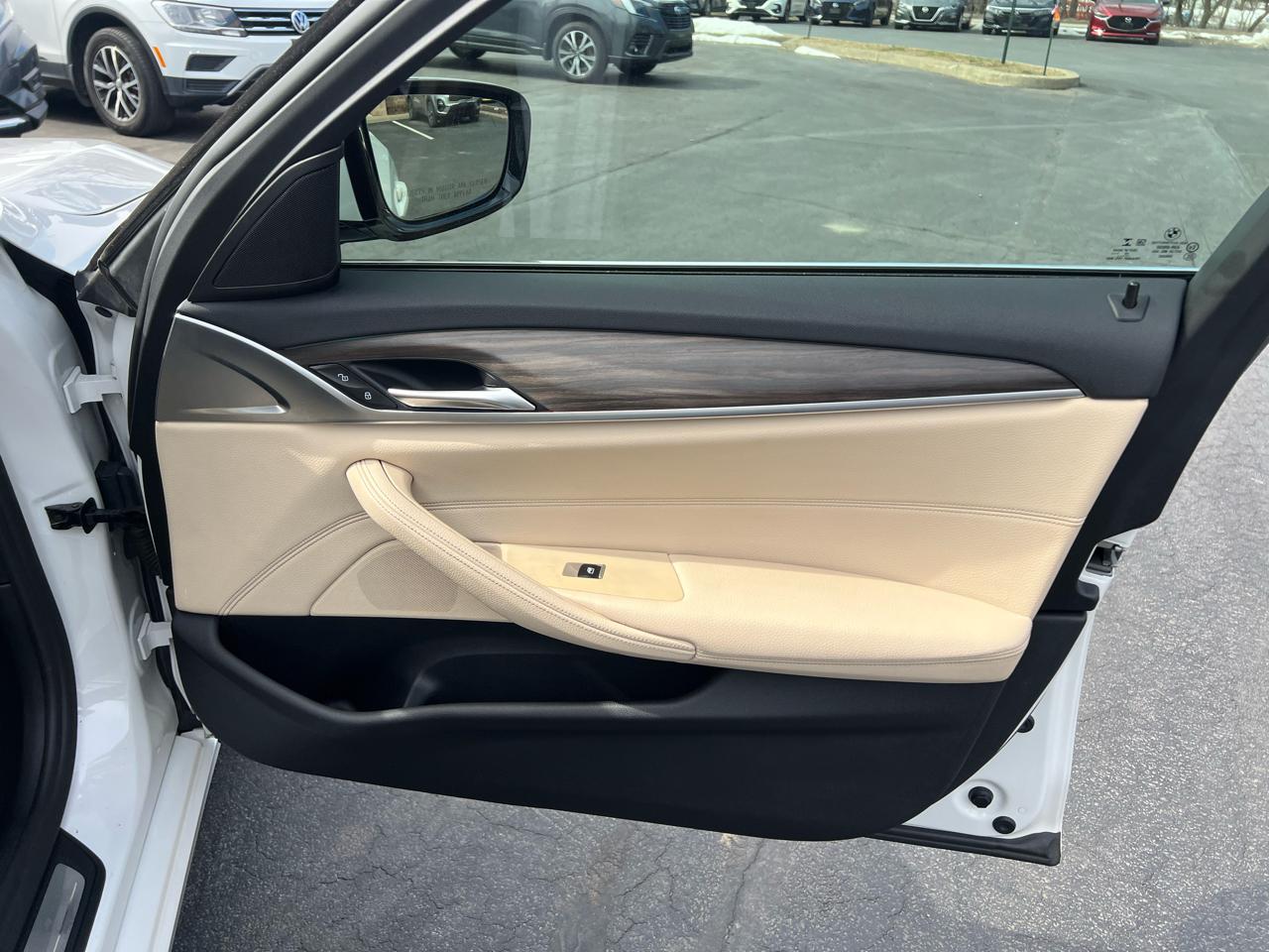 BMW 5 Series 540i xDrive Sedan 2020