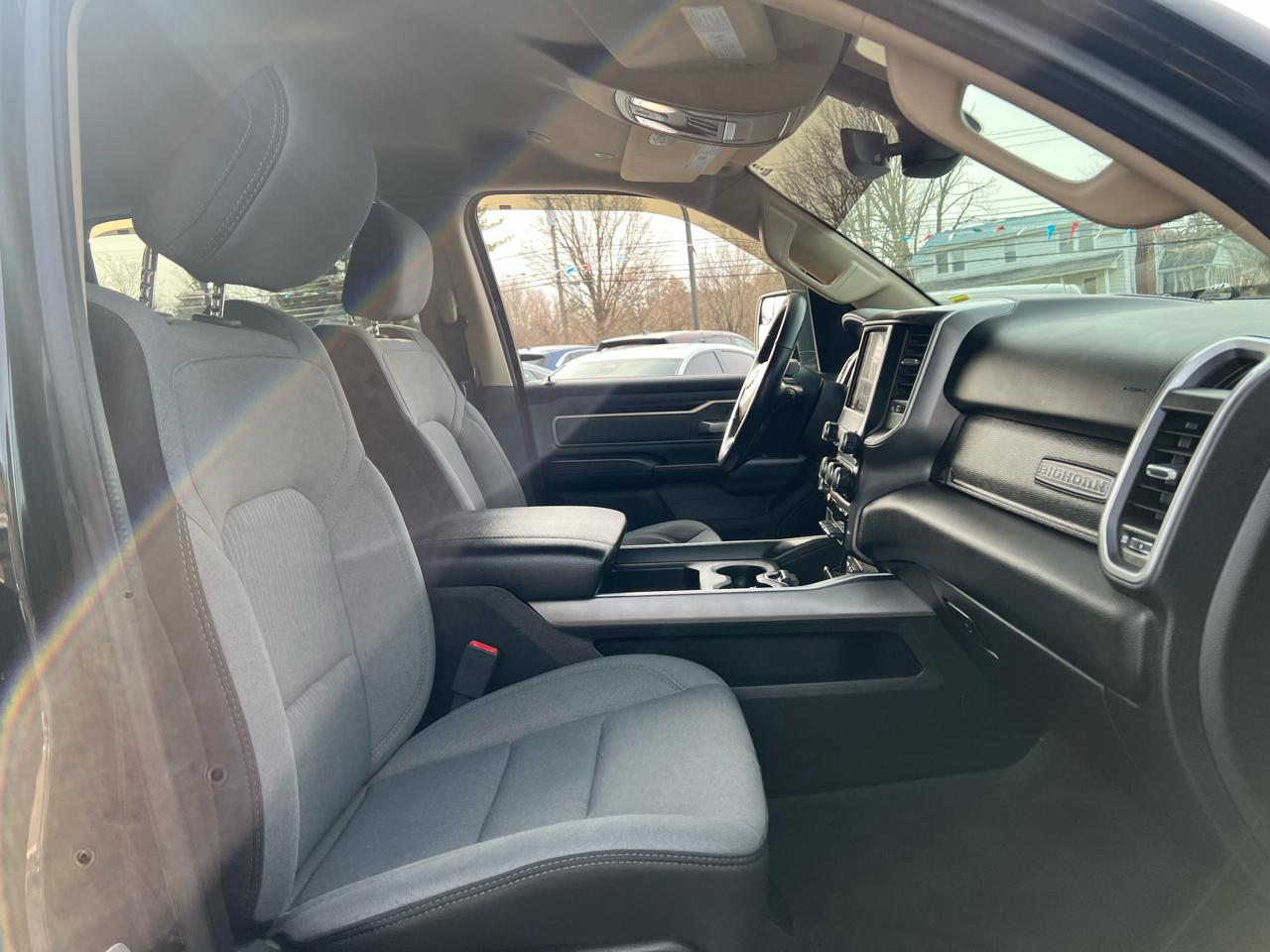 RAM 1500 Big Horn/Lone Star 4x4 Crew Cab 5'7" Box 2019