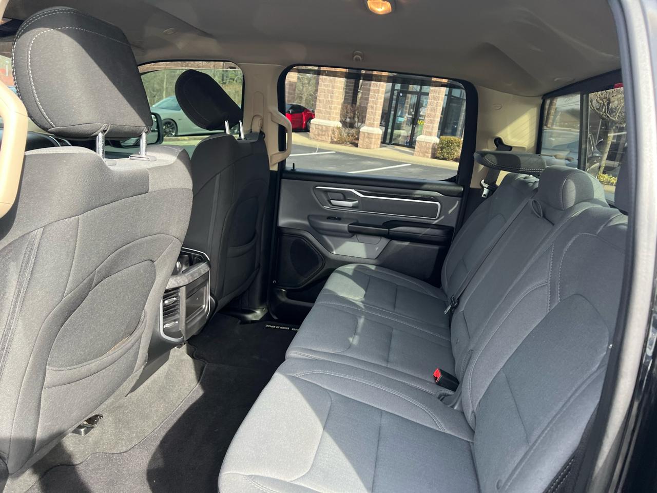 RAM 1500 Big Horn/Lone Star 4x4 Crew Cab 5'7" Box 2019