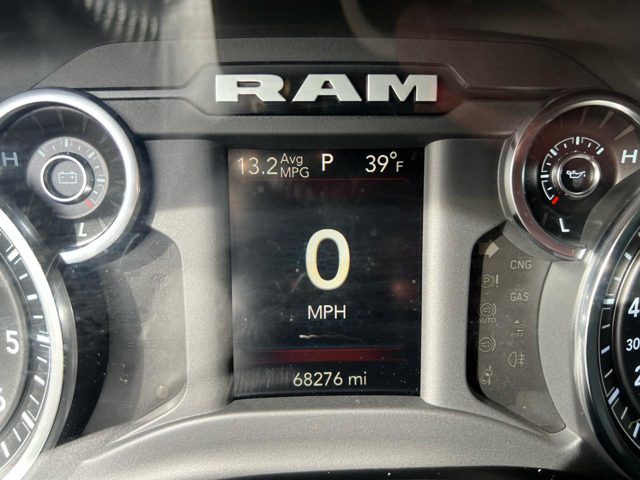 RAM 1500 Big Horn/Lone Star 4x4 Crew Cab 5'7" Box 2019