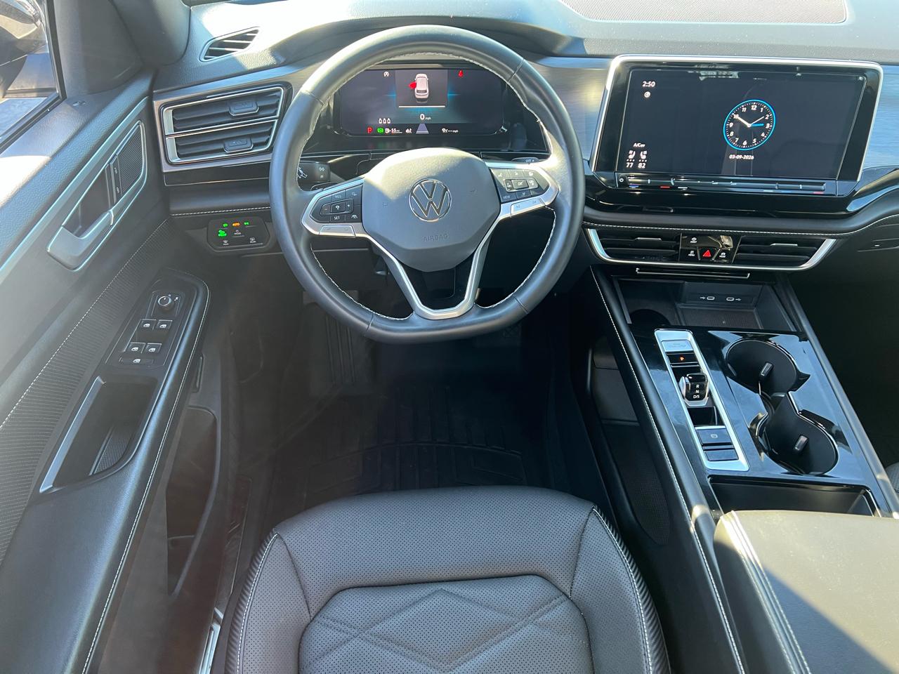 Volkswagen Atlas Cross Sport 2.0T SE w/Technology 4MOTION 2024