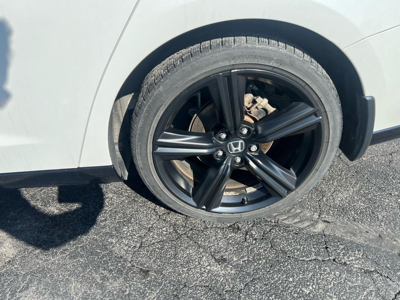 Honda Accord Hybrid Sport-L Sedan 2023