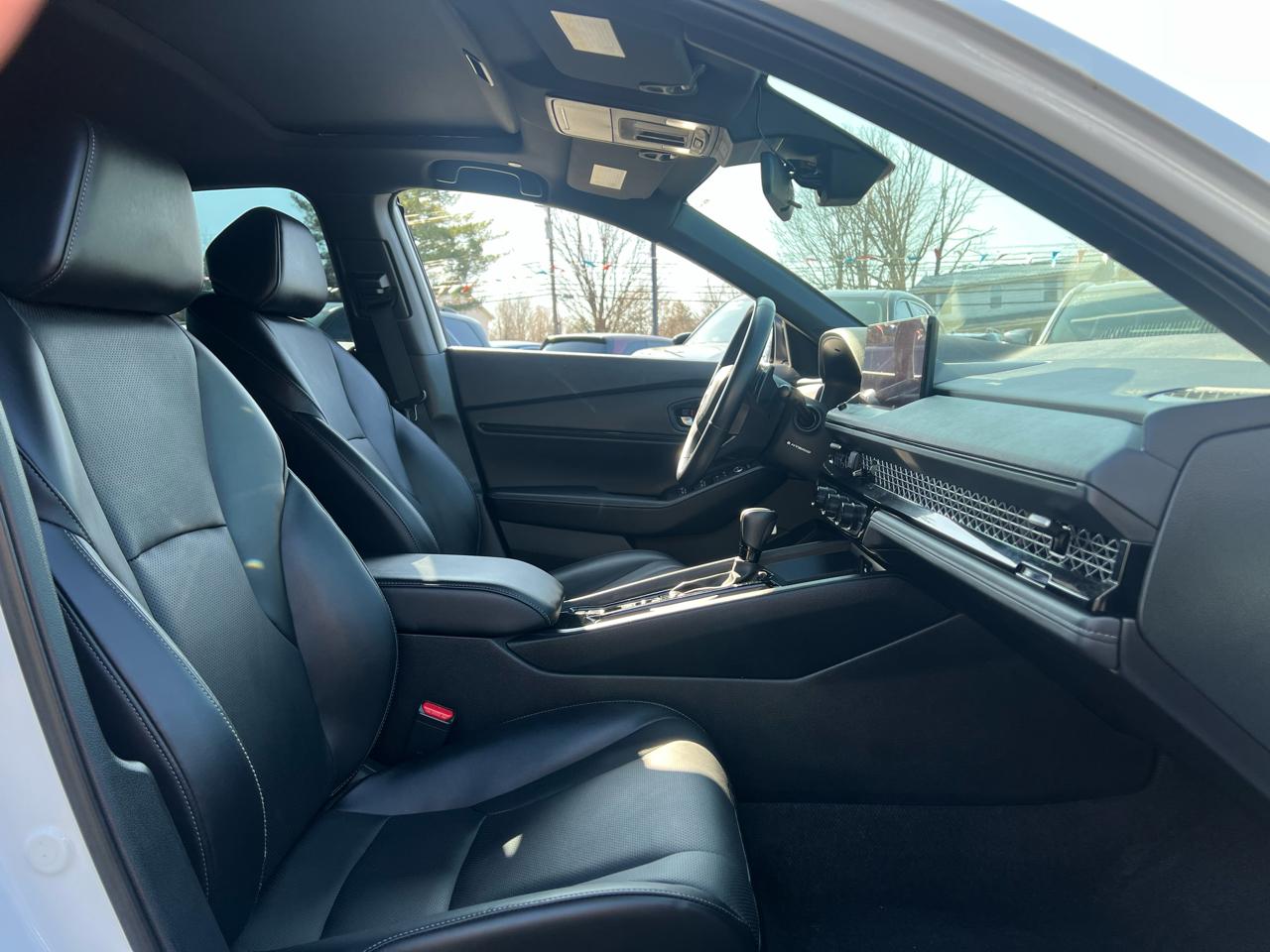 Honda Accord Hybrid Sport-L Sedan 2023