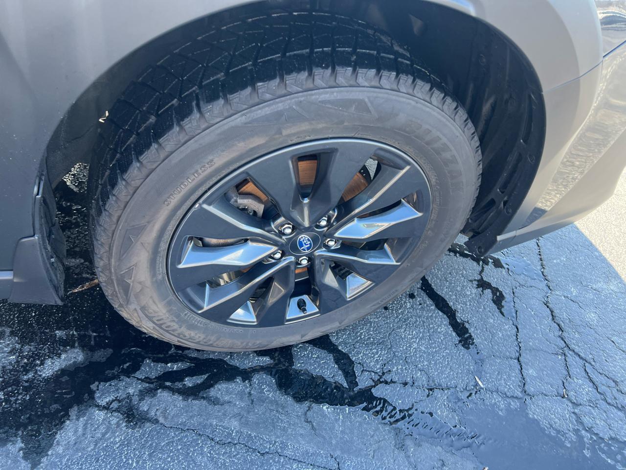 Subaru Outback Onyx Edition CVT 2023