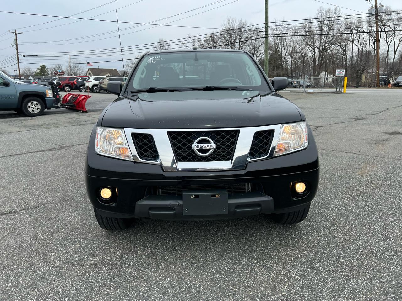Nissan Frontier 4WD King Cab Auto SV 2016