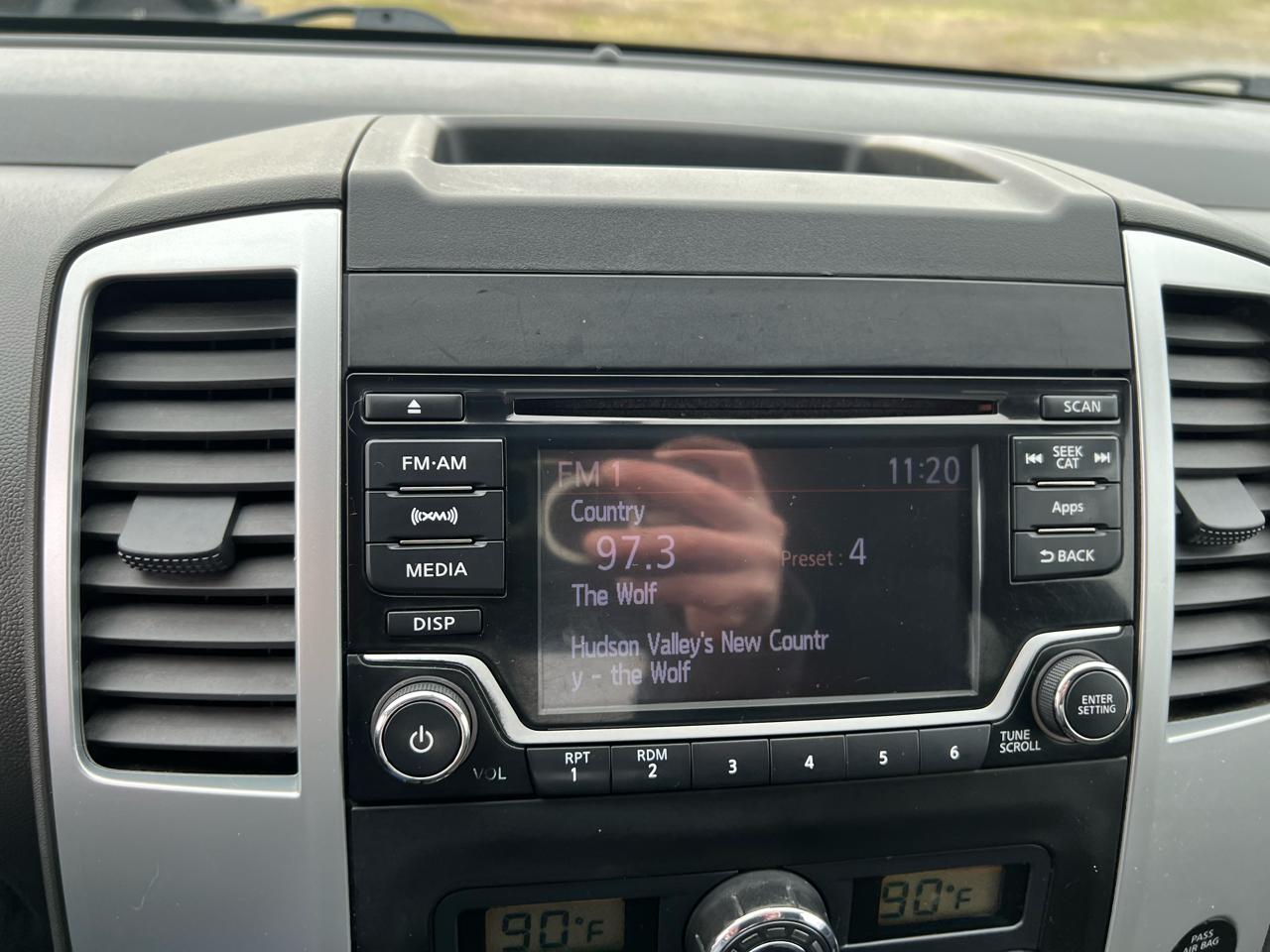 Nissan Frontier 4WD King Cab Auto SV 2016