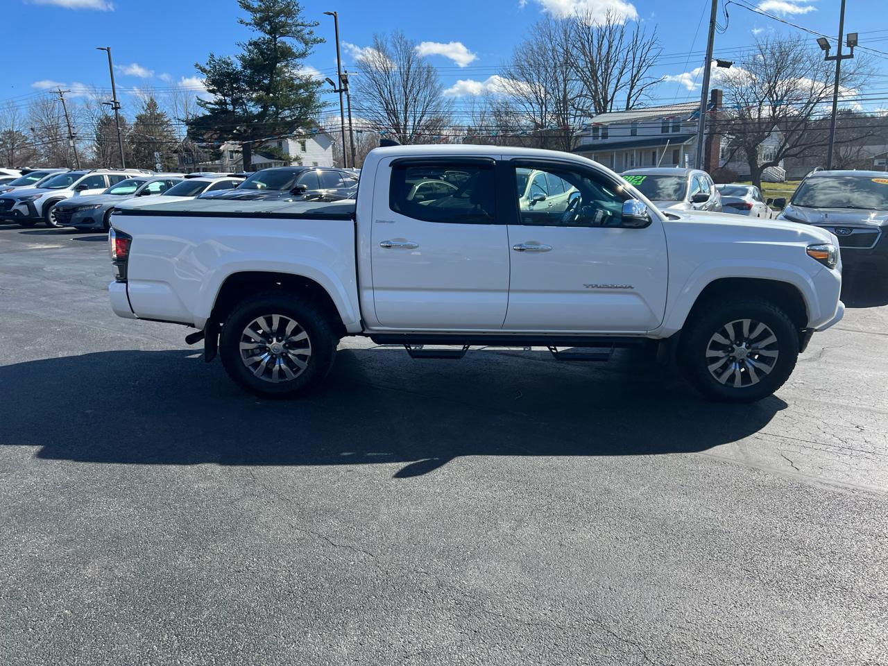 Toyota Tacoma 4WD Limited Double Cab 5' Bed V6 AT (Natl) 2021