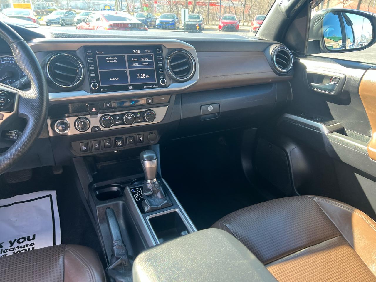 Toyota Tacoma 4WD Limited Double Cab 5' Bed V6 AT (Natl) 2021