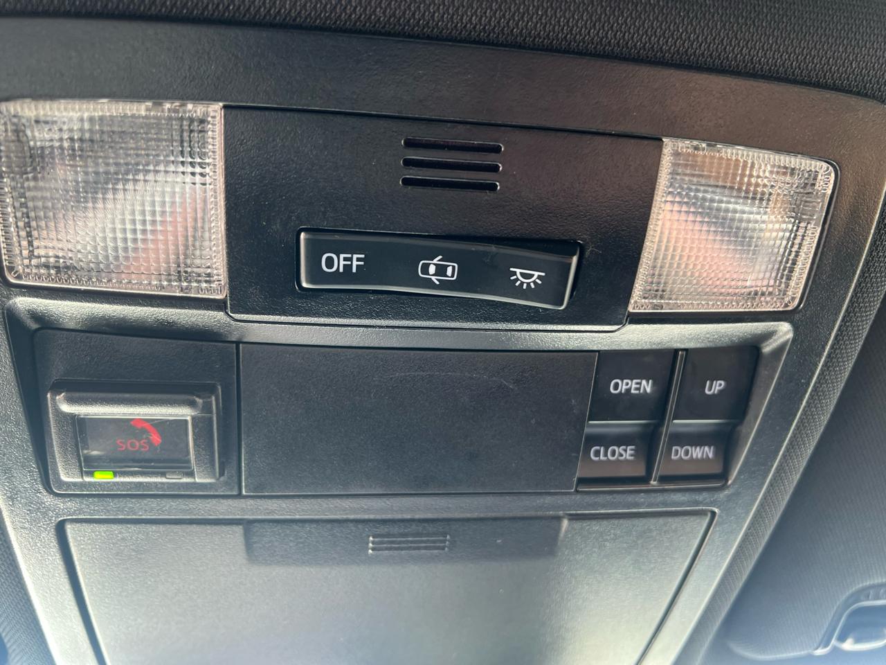 Toyota Tacoma 4WD Limited Double Cab 5' Bed V6 AT (Natl) 2021