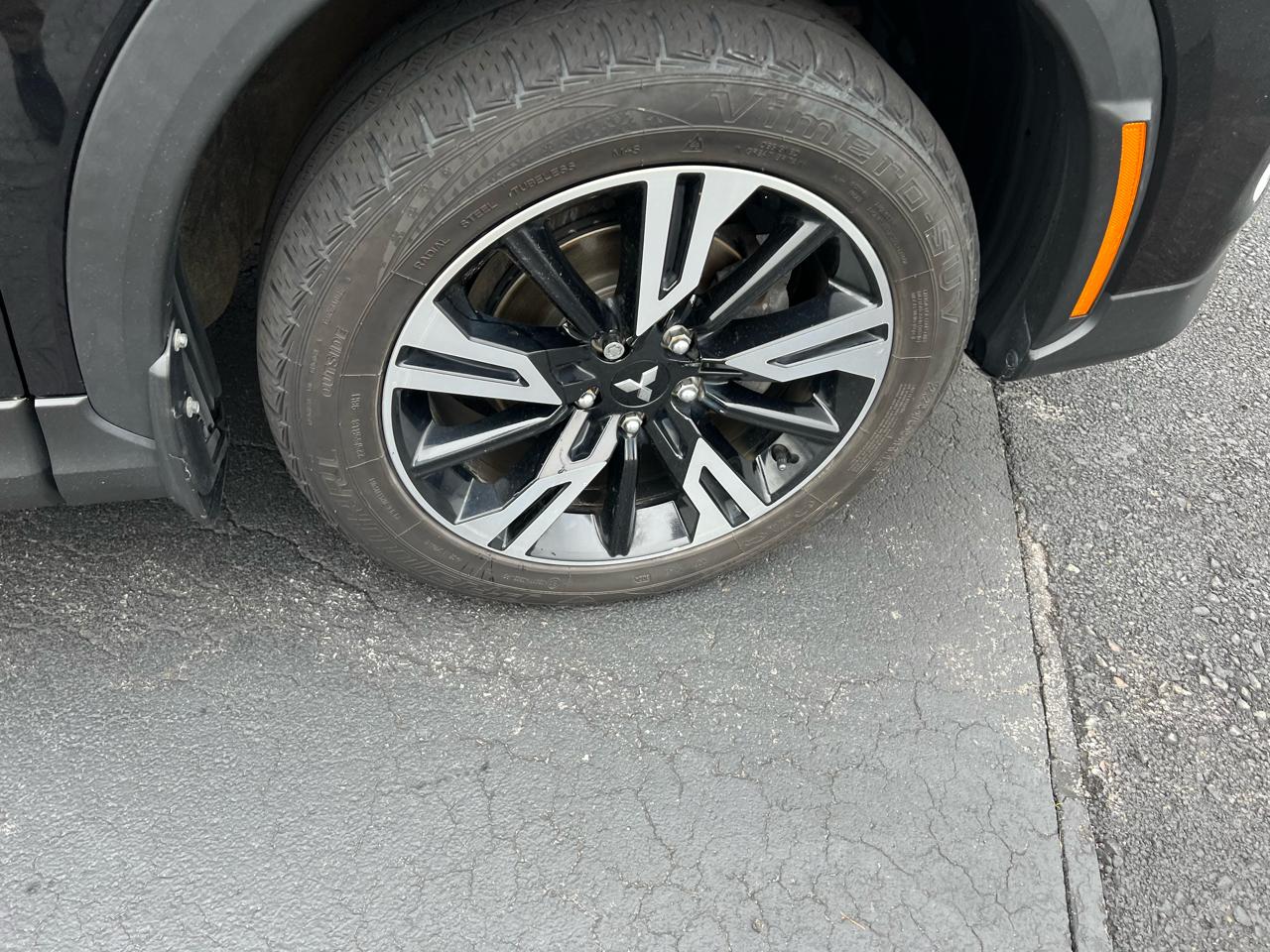 Mitsubishi Eclipse Cross SEL S-AWC 2023