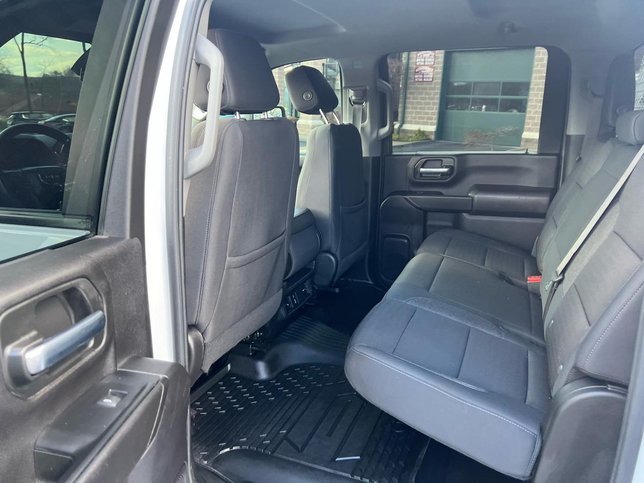 GMC Sierra 3500HD CC 4WD Crew Cab 177" WB, 60" CA Pro 2024