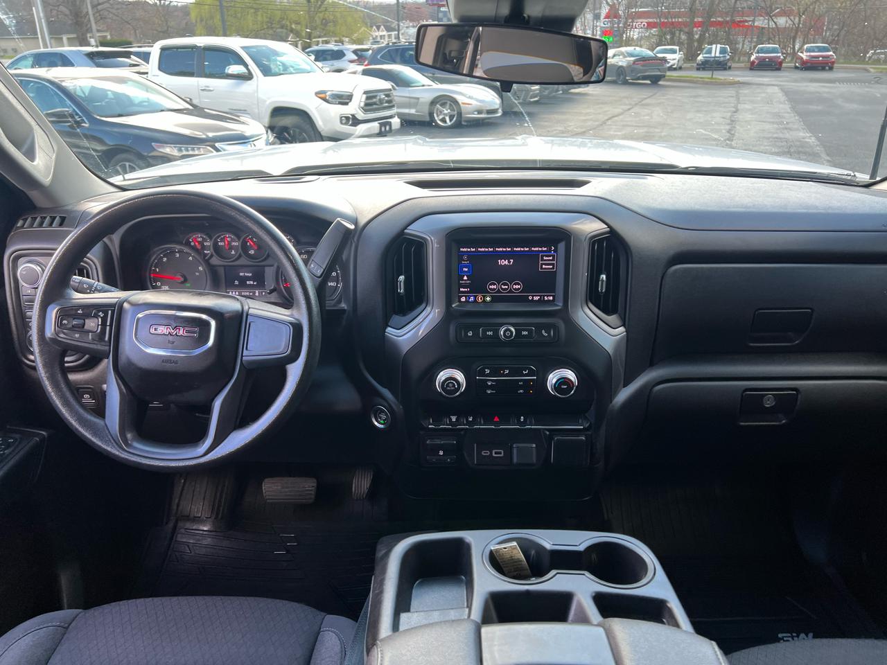 GMC Sierra 3500HD CC 4WD Crew Cab 177" WB, 60" CA Pro 2024