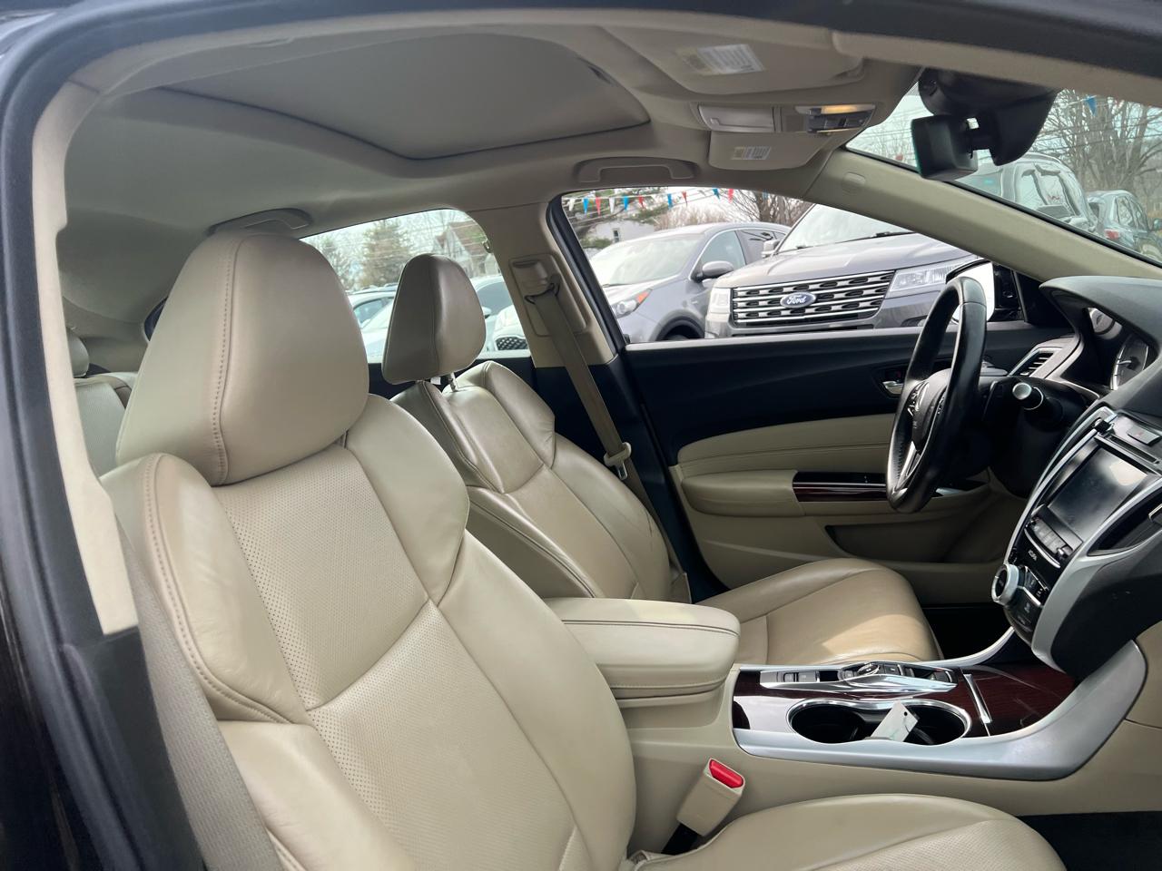 Acura TLX FWD V6 w/Technology Pkg 2017