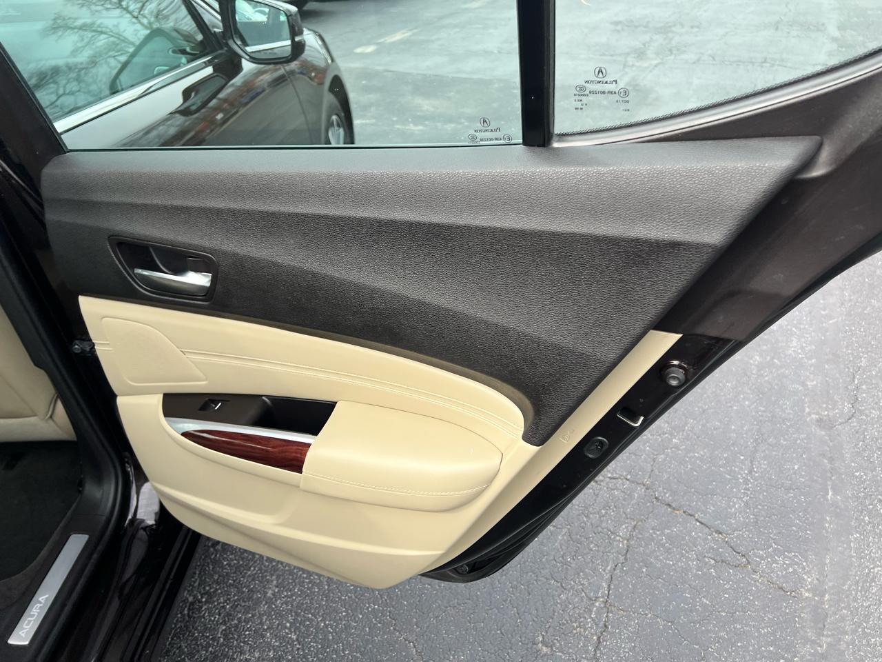 Acura TLX FWD V6 w/Technology Pkg 2017