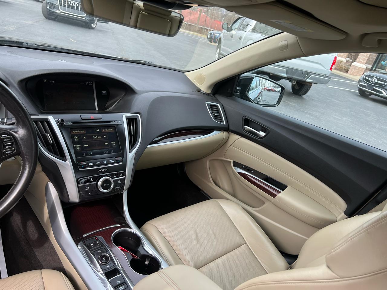 Acura TLX FWD V6 w/Technology Pkg 2017