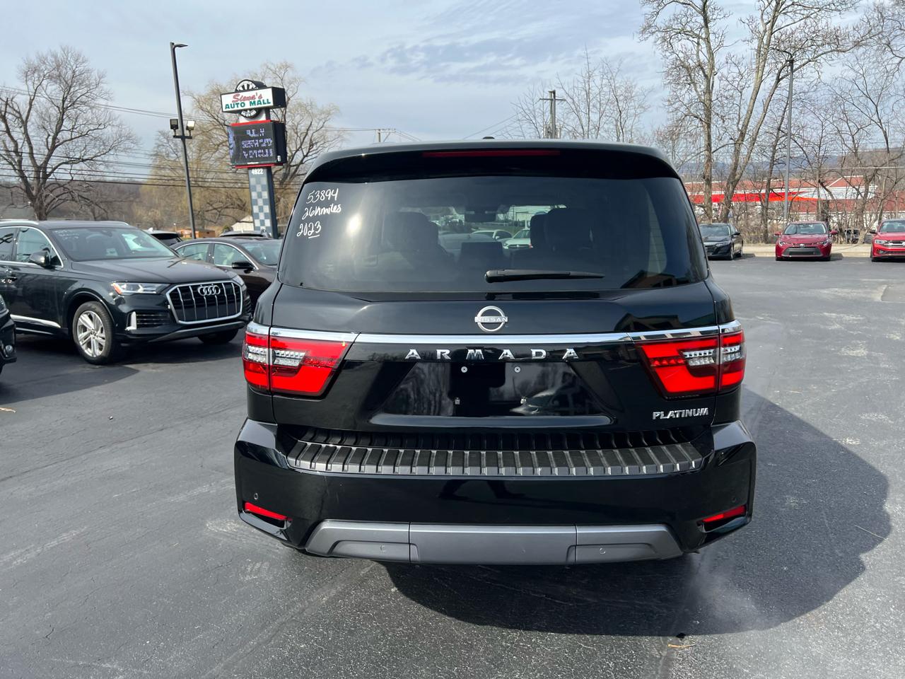 Nissan Armada 4x4 Platinum 2023