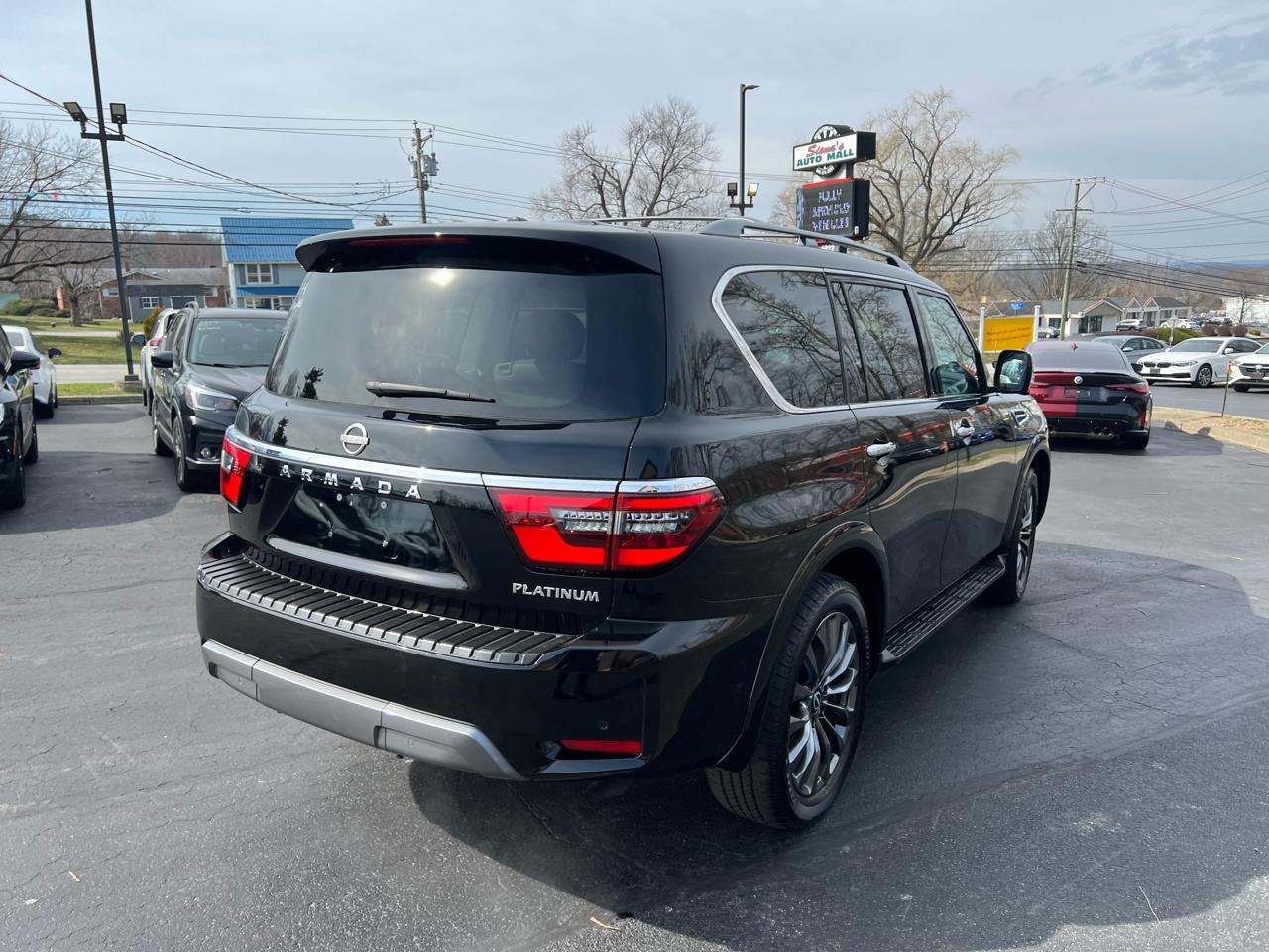 Nissan Armada 4x4 Platinum 2023