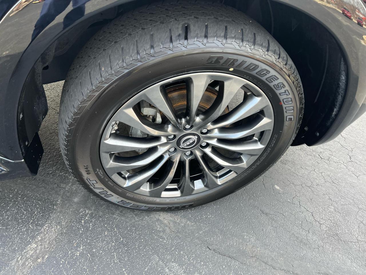 Nissan Armada 4x4 Platinum 2023