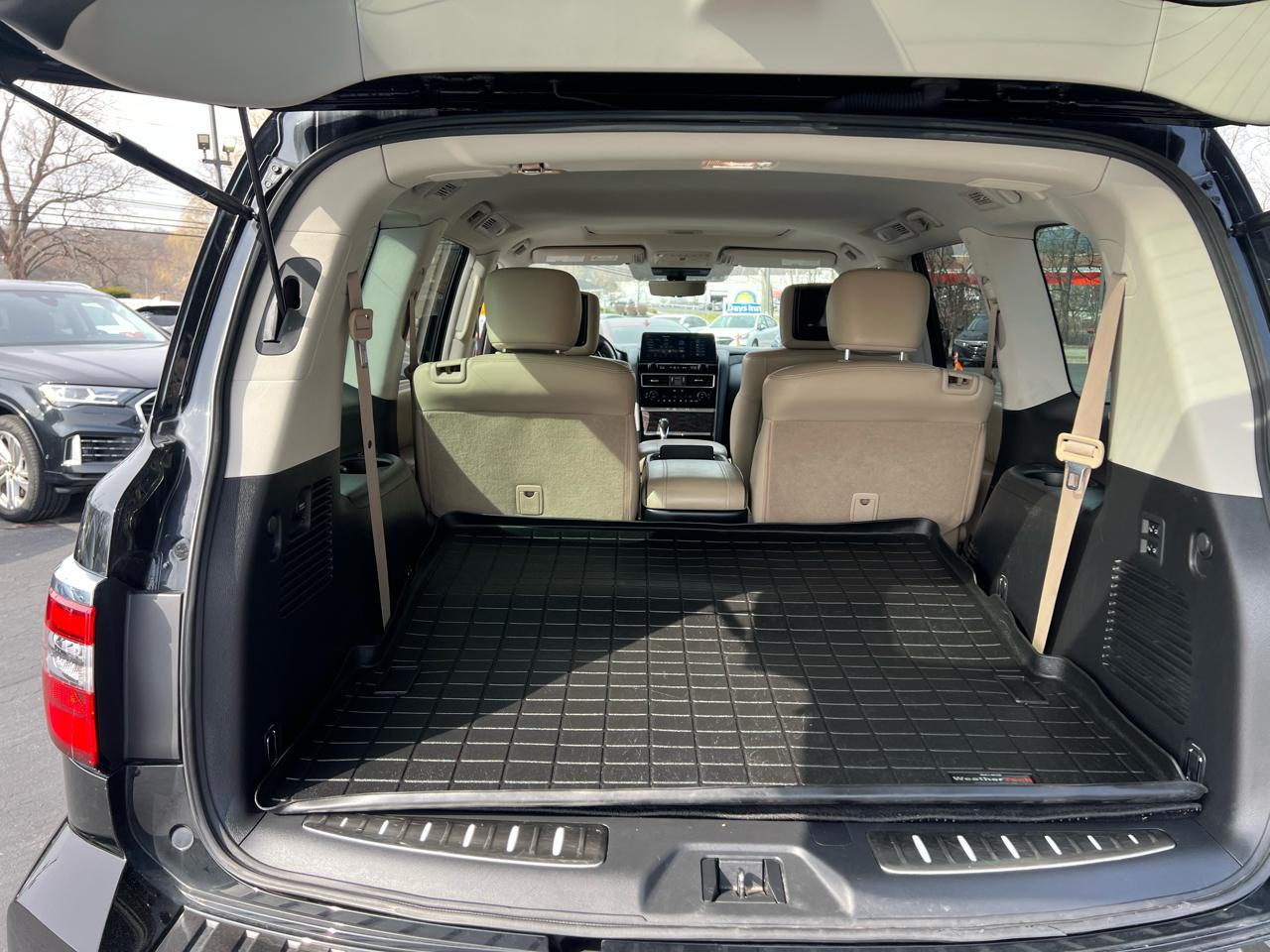 Nissan Armada 4x4 Platinum 2023