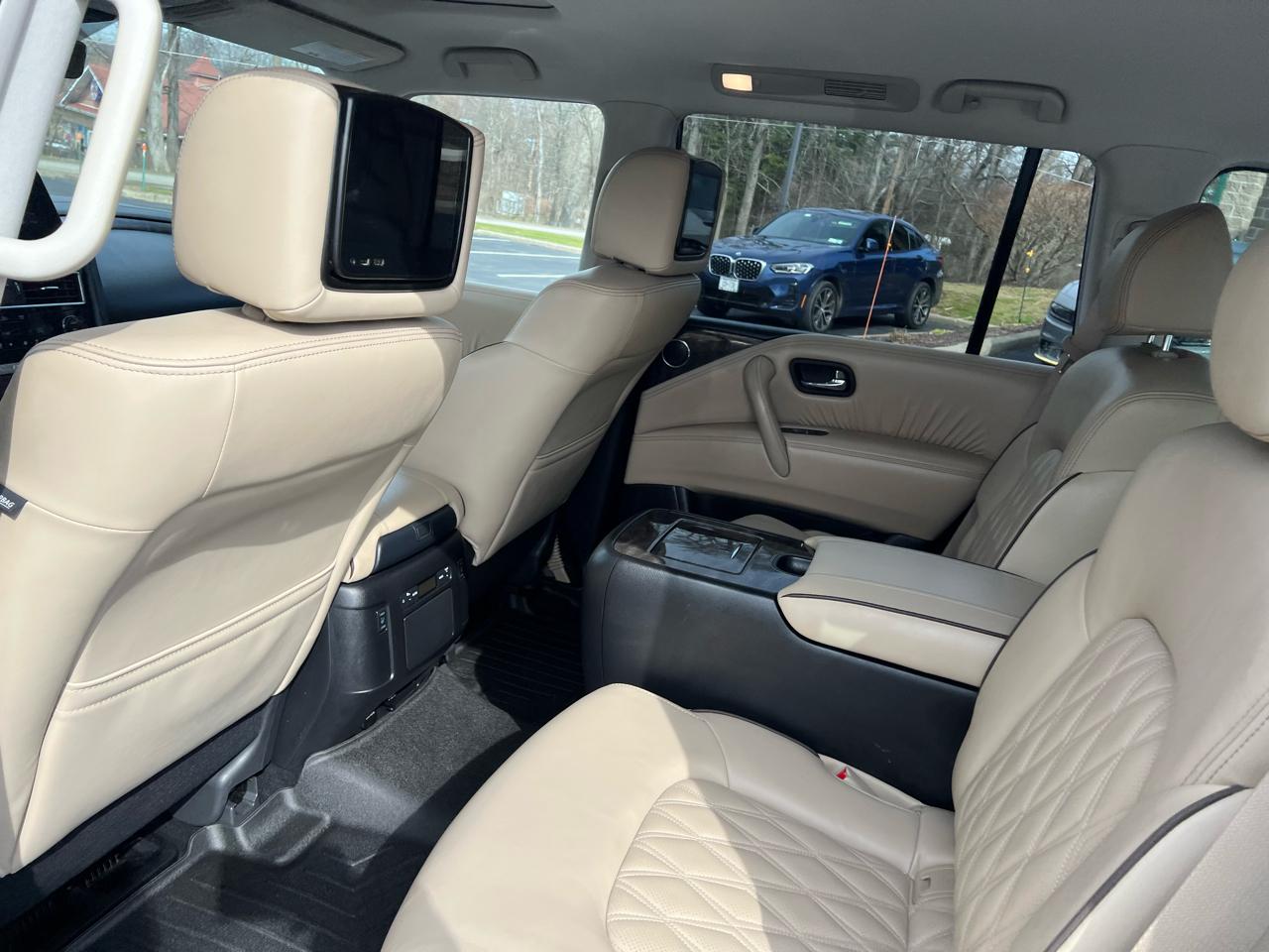 Nissan Armada 4x4 Platinum 2023