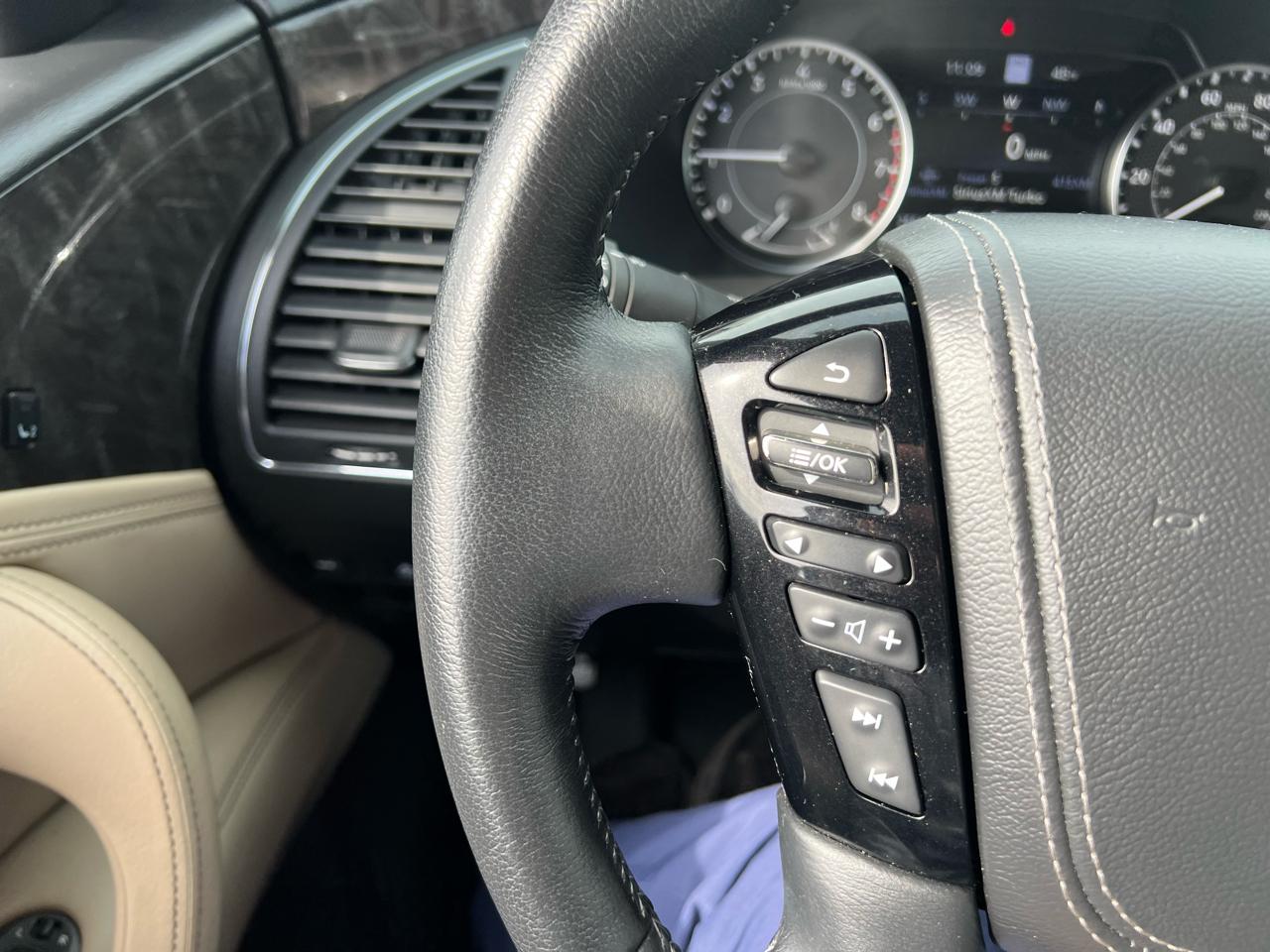 Nissan Armada 4x4 Platinum 2023