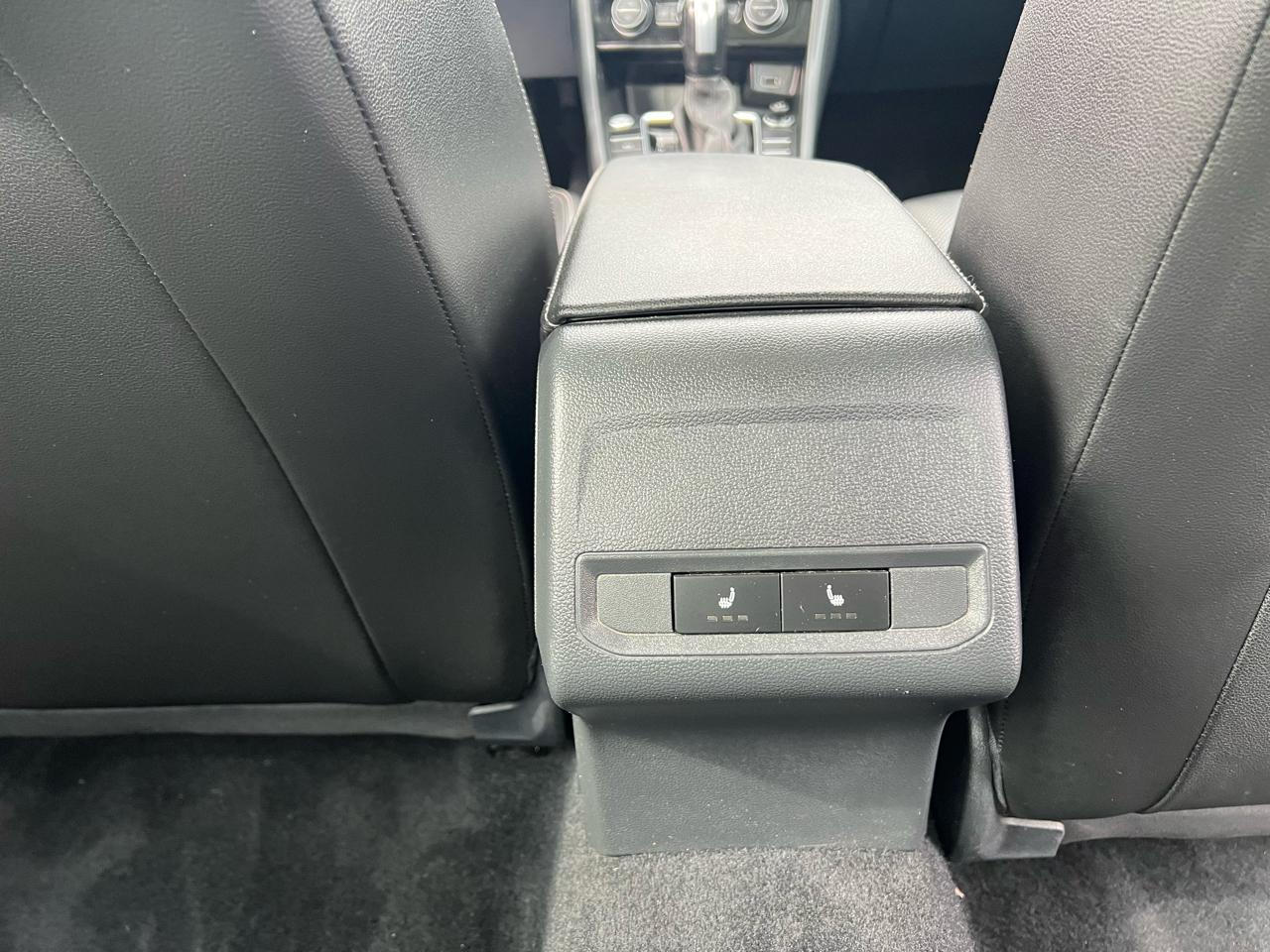 Volkswagen Jetta SEL Premium Auto w/ULEV 2020