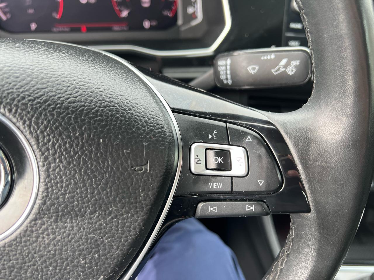 Volkswagen Jetta SEL Premium Auto w/ULEV 2020