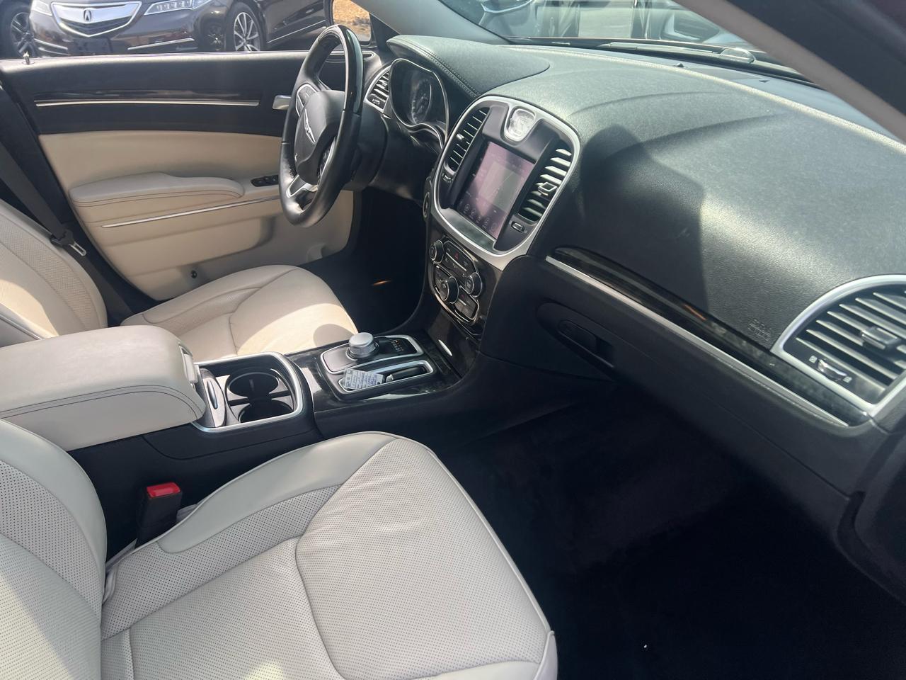 Chrysler 300 300C AWD 2017