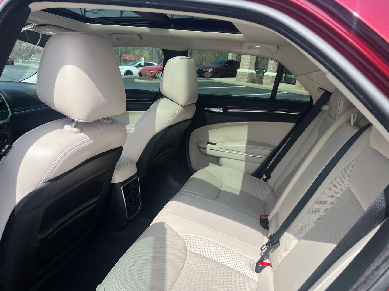 Chrysler 300 300C AWD 2017