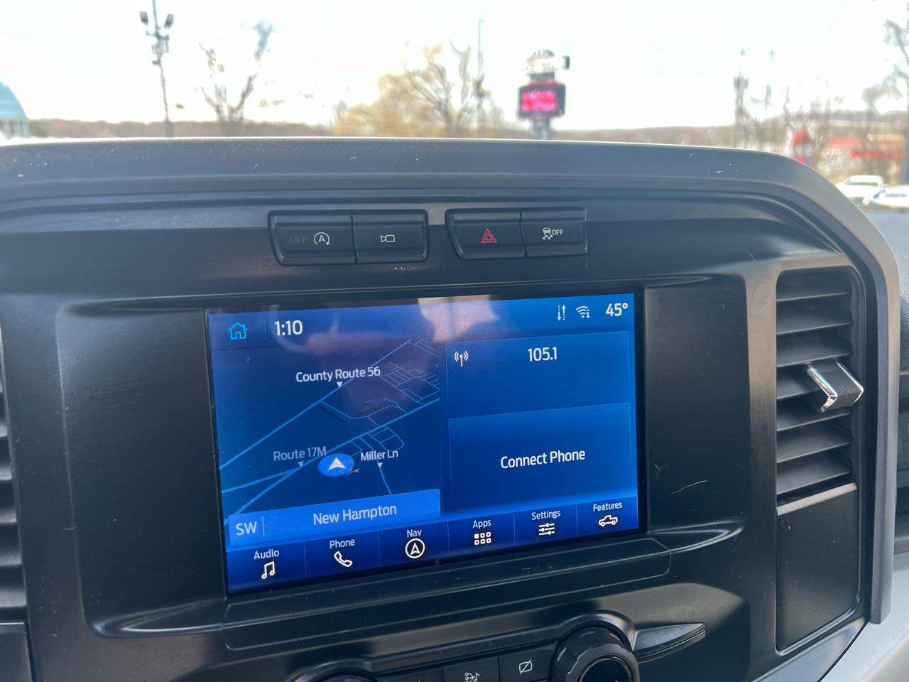 Ford F-150 XLT 4WD Reg Cab 8' Box 2022