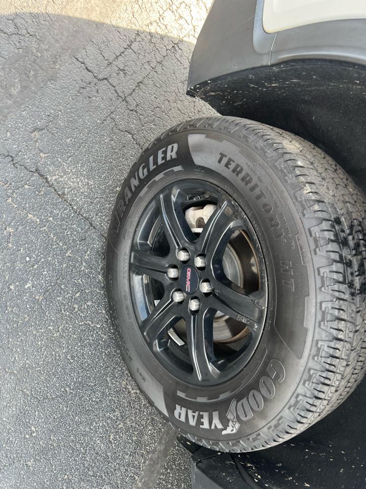 GMC Acadia AWD 4dr AT4 2020