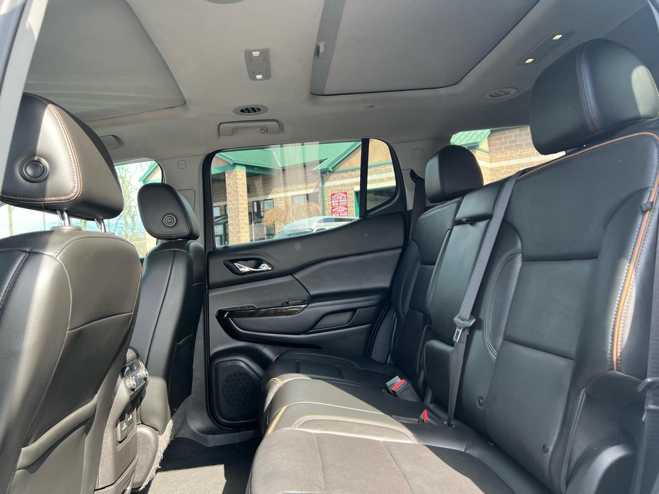 GMC Acadia AWD 4dr AT4 2020