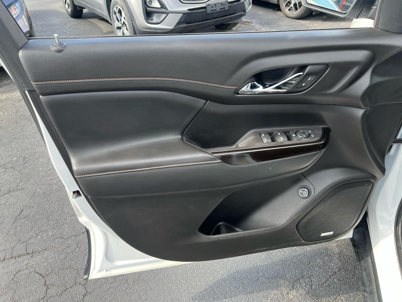 GMC Acadia AWD 4dr AT4 2020