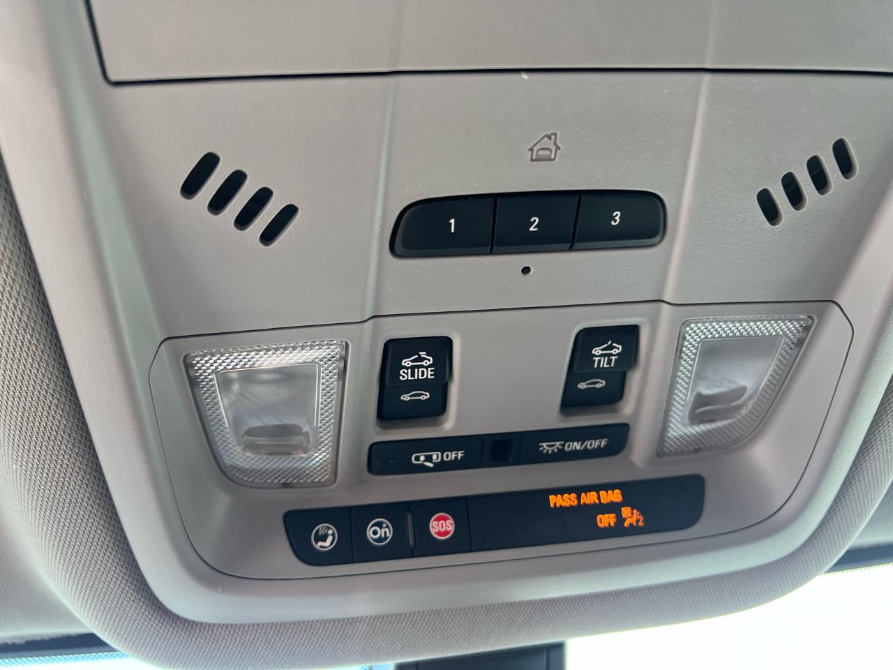 GMC Acadia AWD 4dr AT4 2020