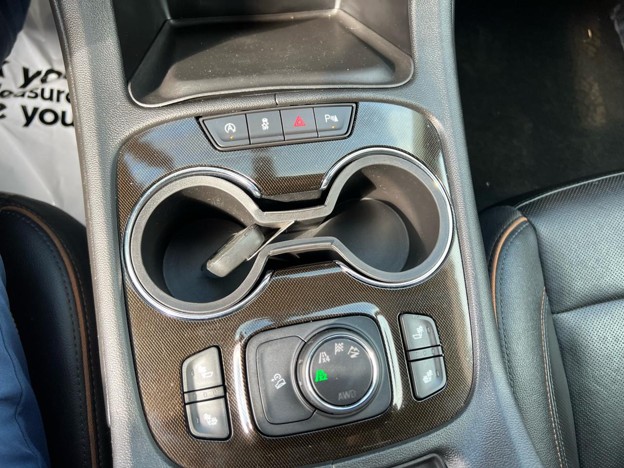 GMC Acadia AWD 4dr AT4 2020